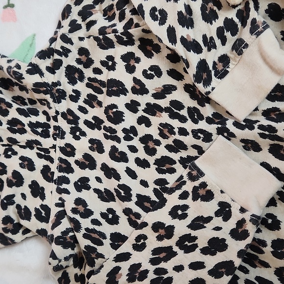 Garanimals 2T Hoodie Sweater - Picture 8 of 8